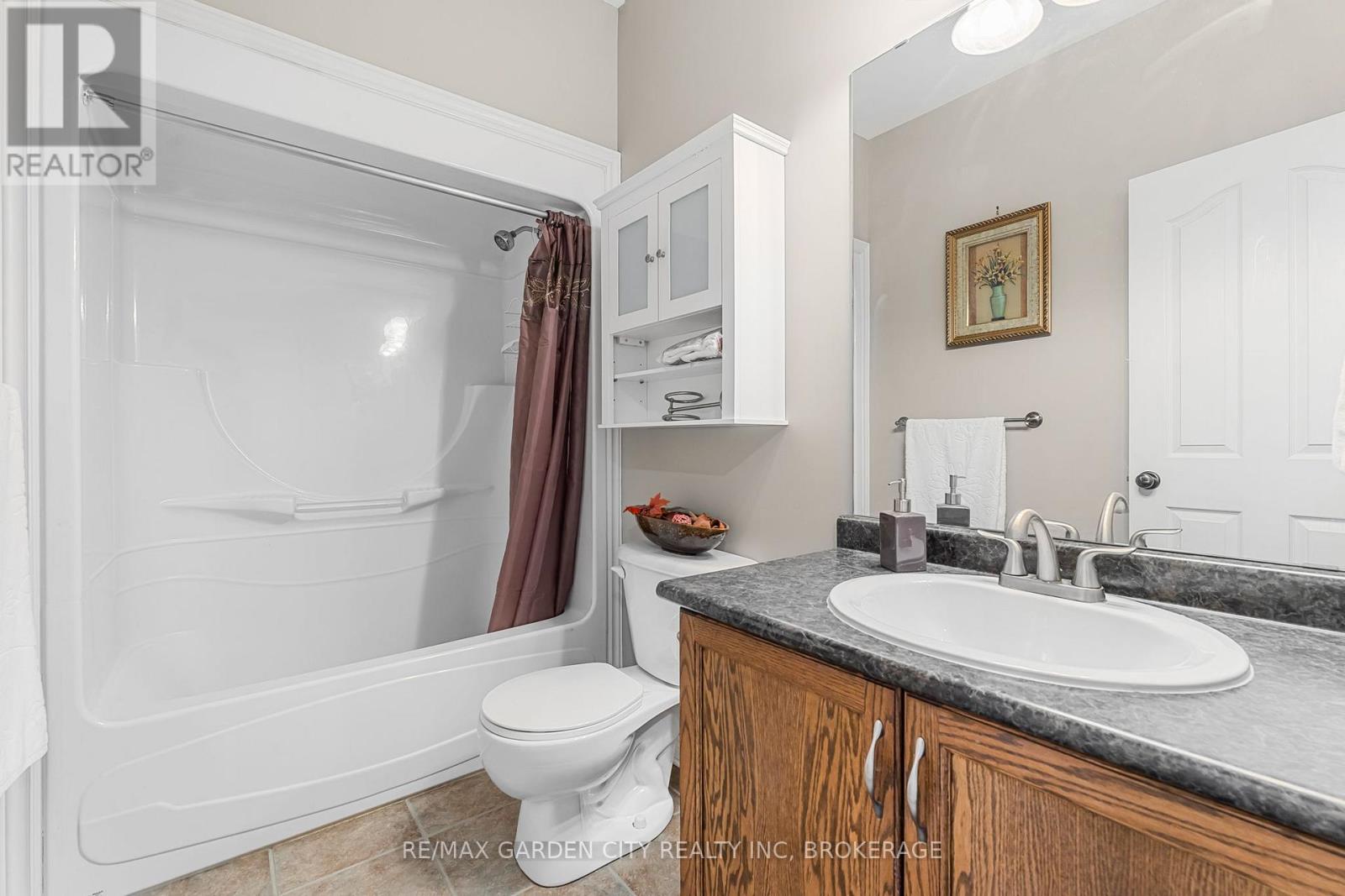 4022 Bush Crescent, Lincoln, Ontario  L3J 0H2 - Photo 23 - X13768362