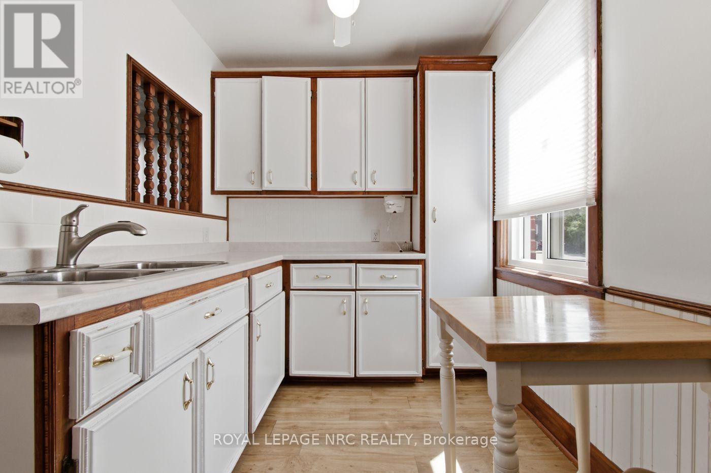7 Beard Place, St. Catharines, Ontario  L2P 2P1 - Photo 13 - X13769432