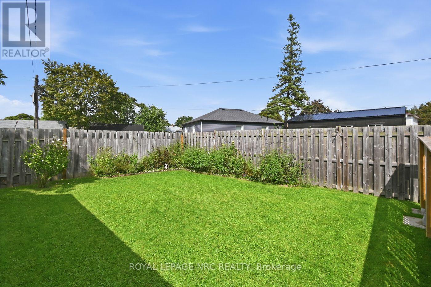 7 Beard Place, St. Catharines, Ontario  L2P 2P1 - Photo 25 - X13769432