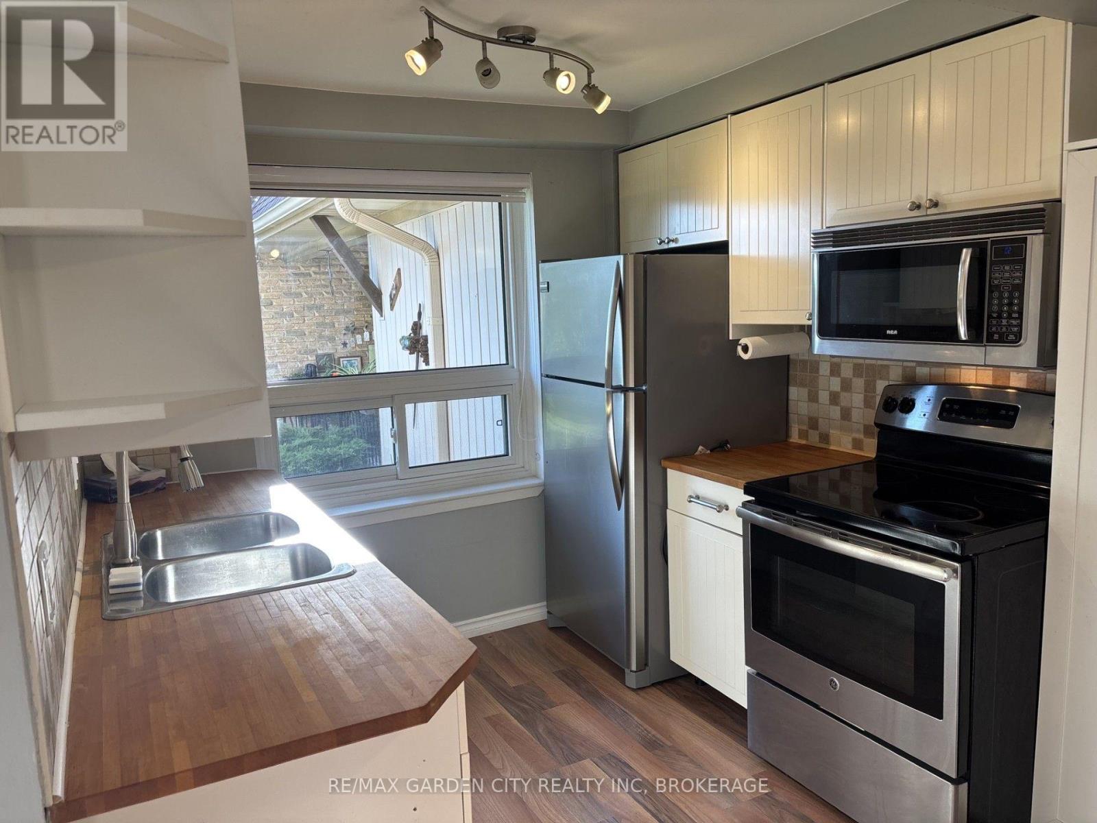 #13 - 280 Thaler Avenue, Kitchener, Ontario  N2A 1R6 - Photo 3 - X13770194