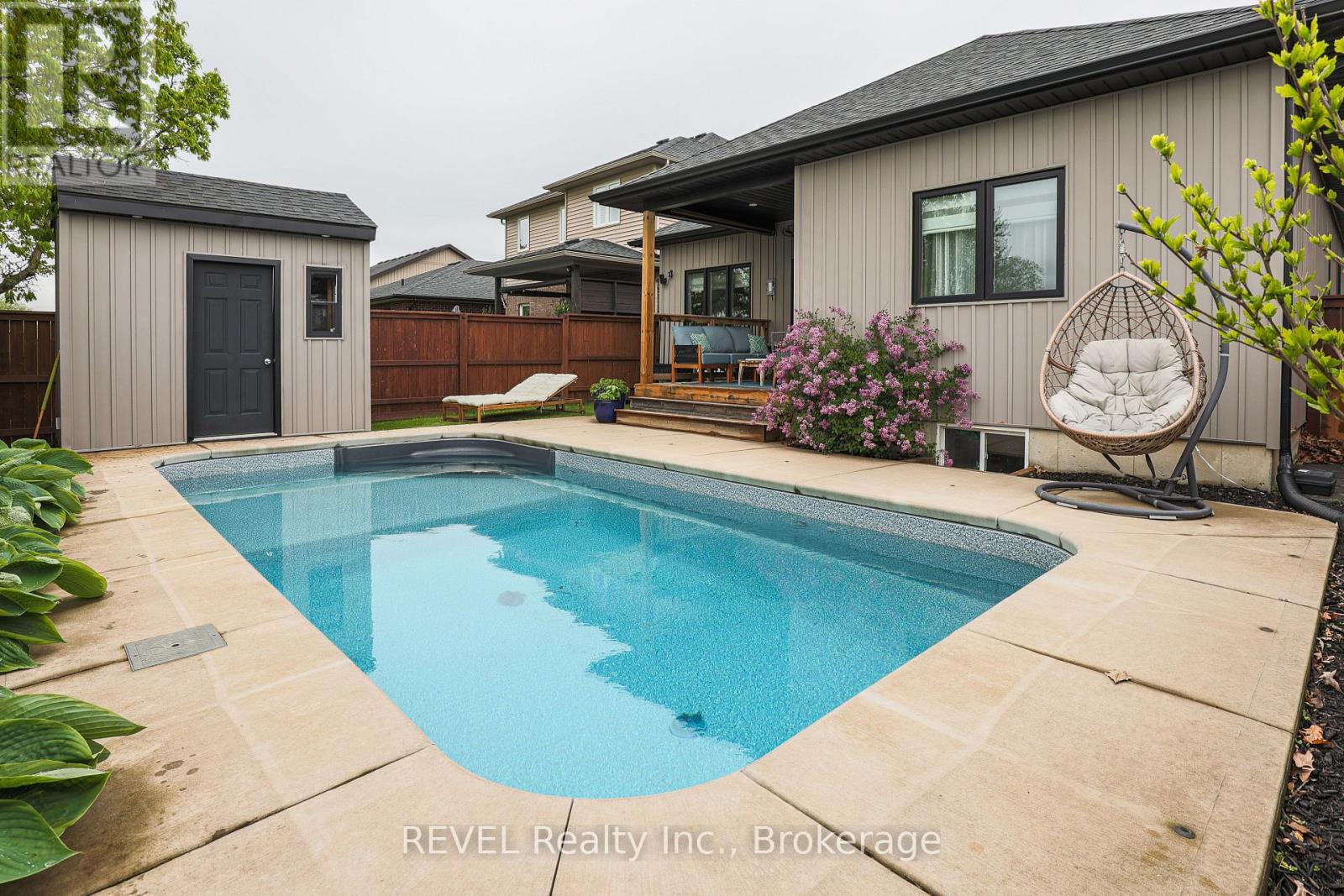 15 Willowbrook Drive, Welland, Ontario  L3C 0G1 - Photo 8 - X13770484