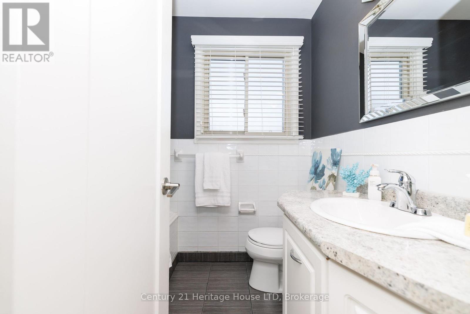 14 Stanley Street, St. Catharines, Ontario  L2M 1S6 - Photo 18 - X13782444