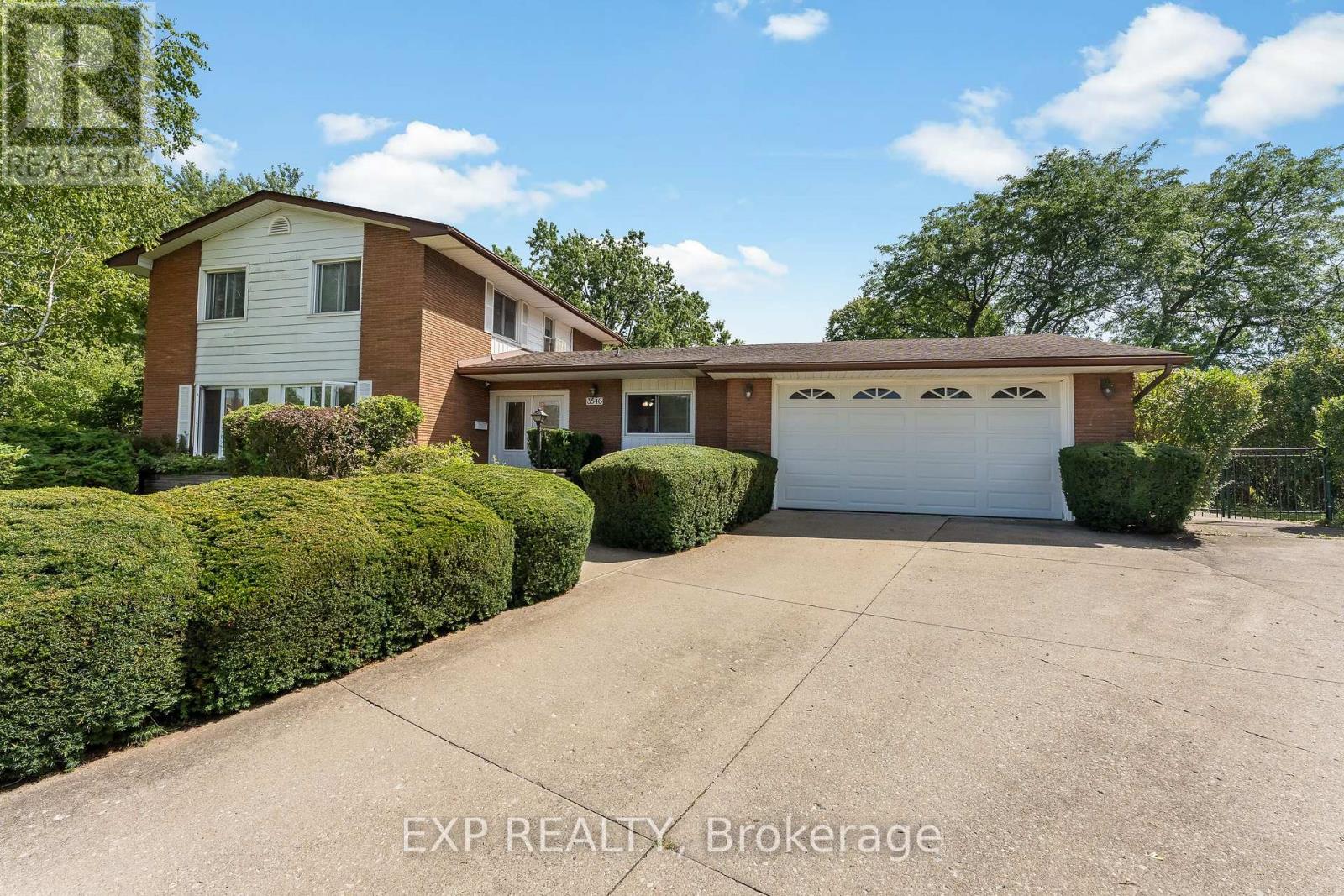 3546 Eton Crescent, Niagara Falls, Ontario  L2J 3B5 - Photo 2 - X13794956