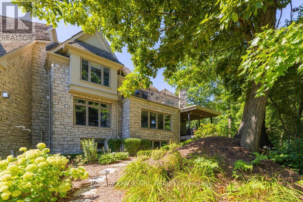 6399 Pinestone Road, Niagara Falls, Ontario  L2J 4L1 - Photo 45 - X13795716