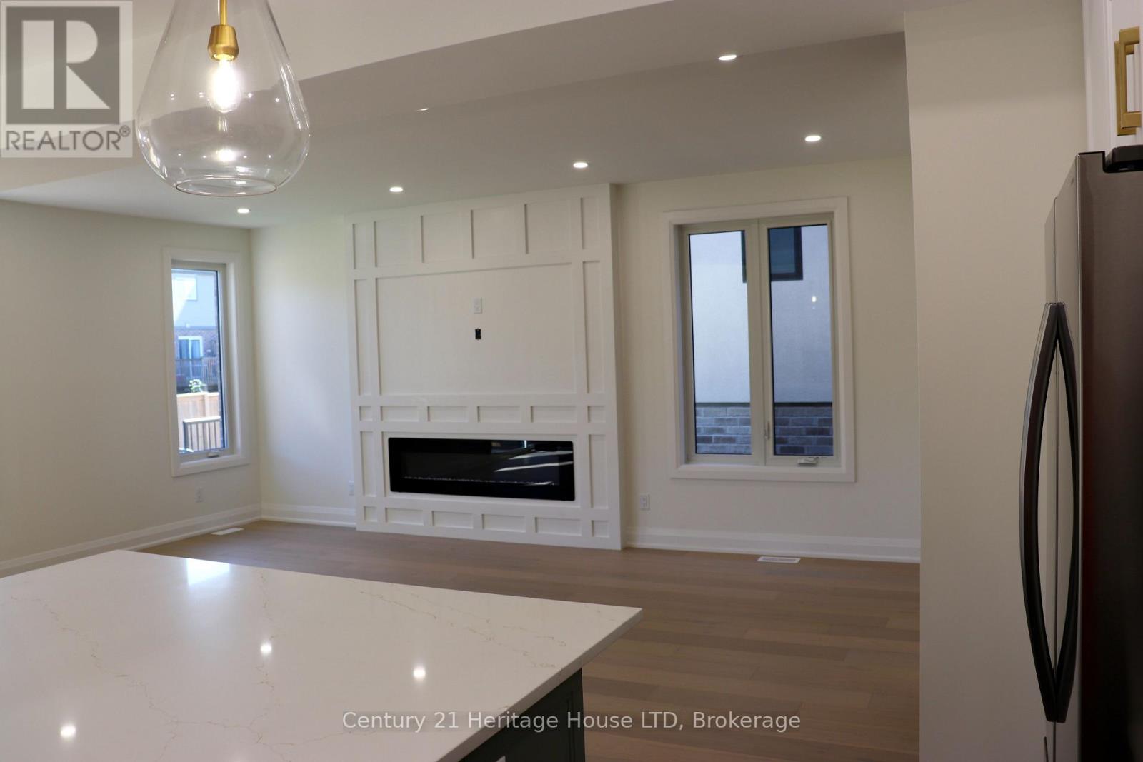 8890 Angie Drive, Niagara Falls, Ontario  L2H 3W8 - Photo 23 - X13801004