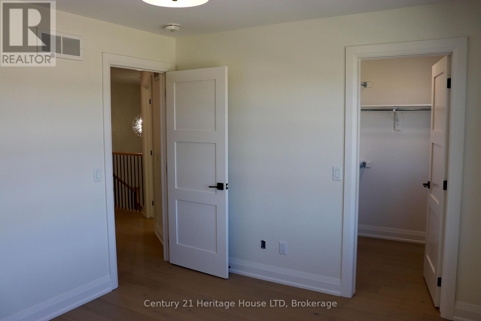 8890 Angie Drive, Niagara Falls, Ontario  L2H 3W8 - Photo 33 - X13801004