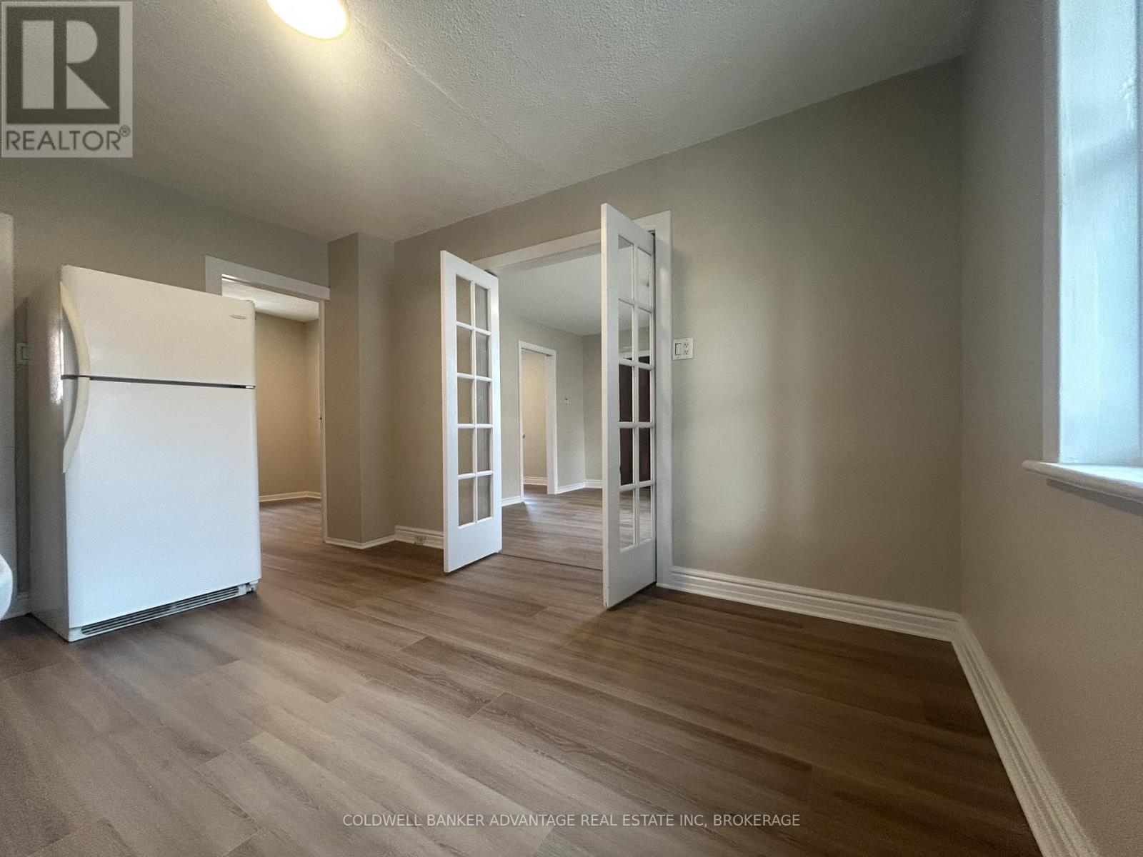 36 Sanford Street, Barrie, Ontario  L4N 3C2 - Photo 14 - S13808718