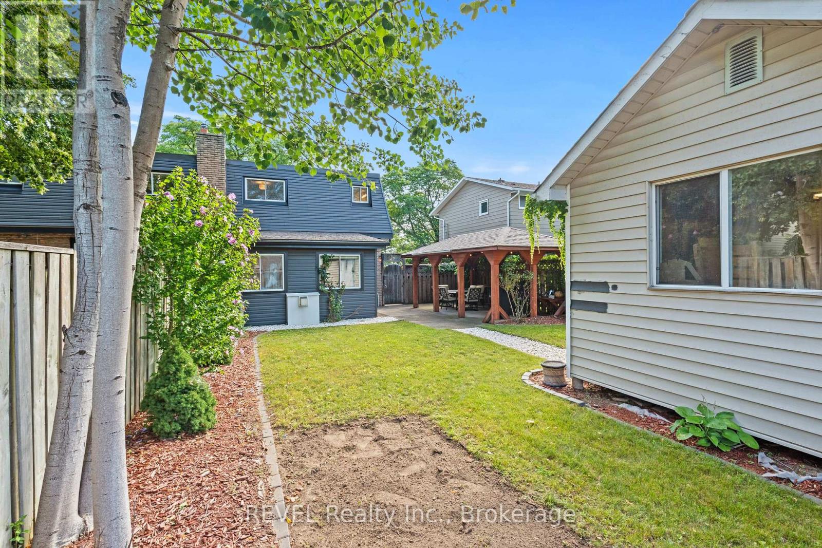 28 Black Knight Road, St. Catharines, Ontario  L2N 3C1 - Photo 34 - X13814186