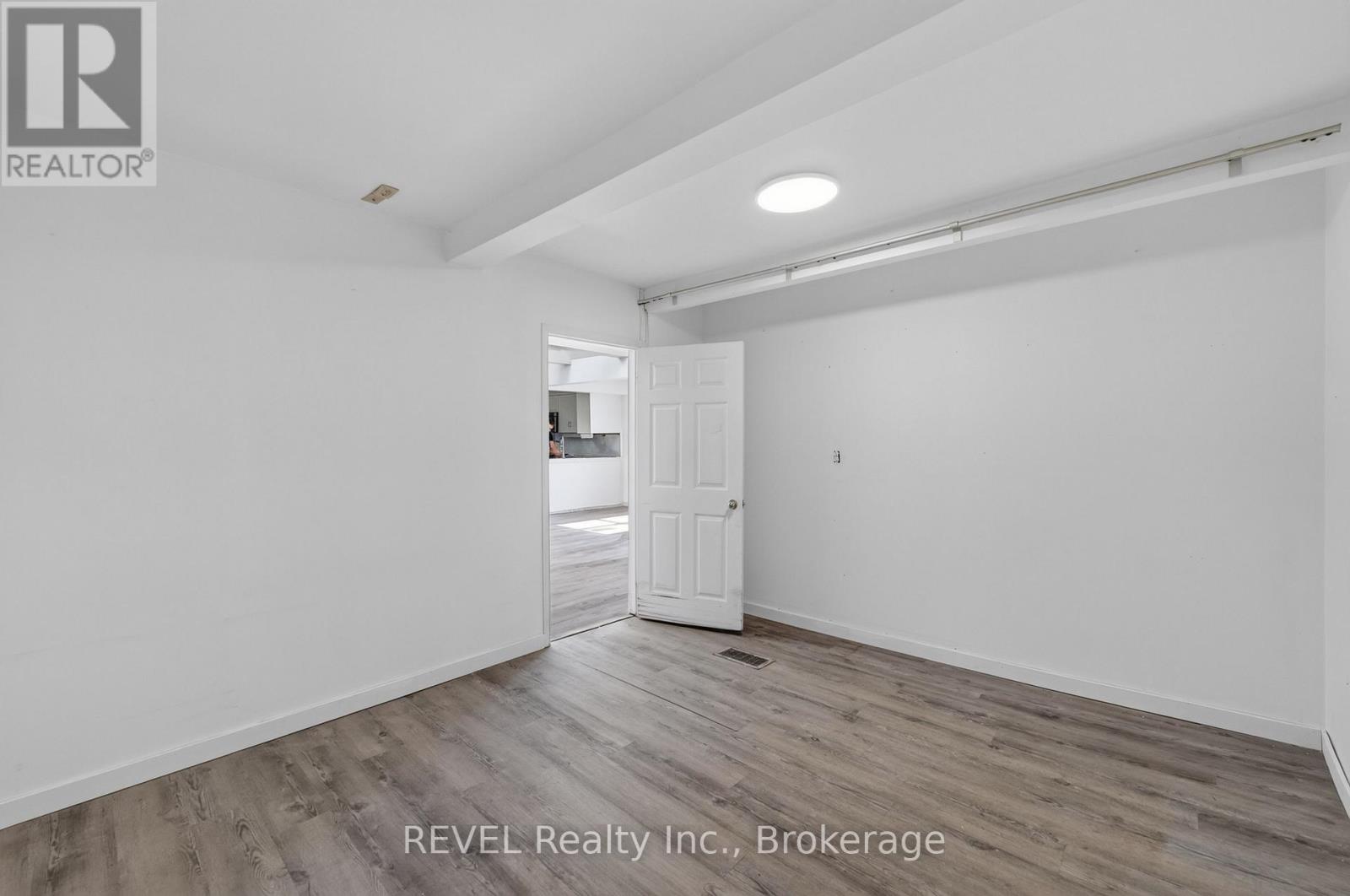 342 Helen Street, Fort Erie, Ontario  L0S 1B0 - Photo 27 - X13816140