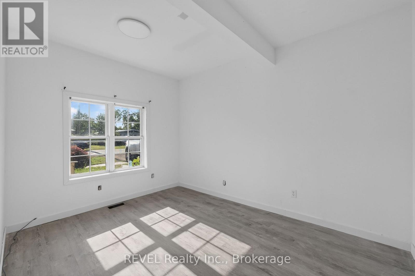 342 Helen Street, Fort Erie, Ontario  L0S 1B0 - Photo 29 - X13816140