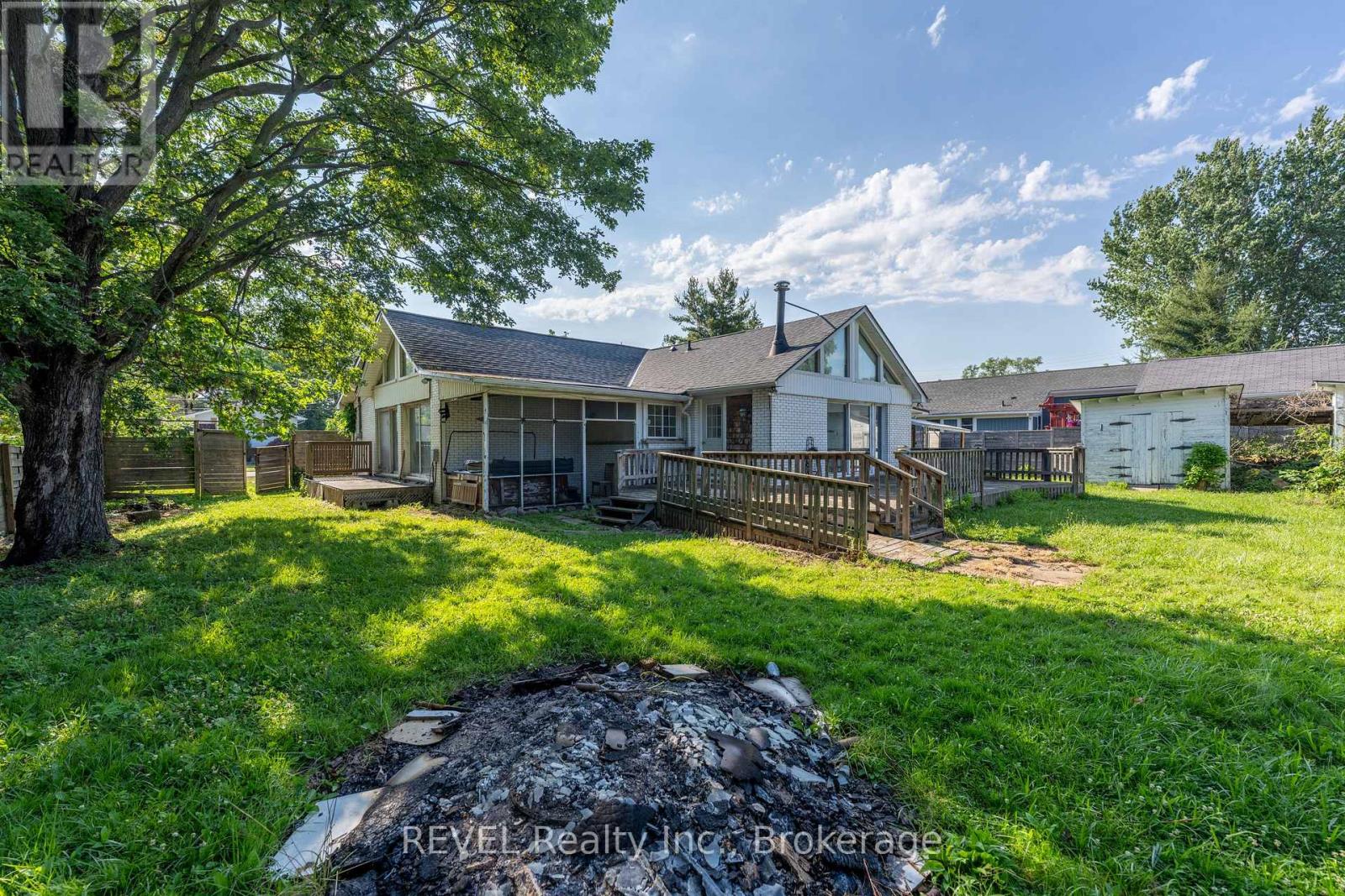 342 Helen Street, Fort Erie, Ontario  L0S 1B0 - Photo 39 - X13816140