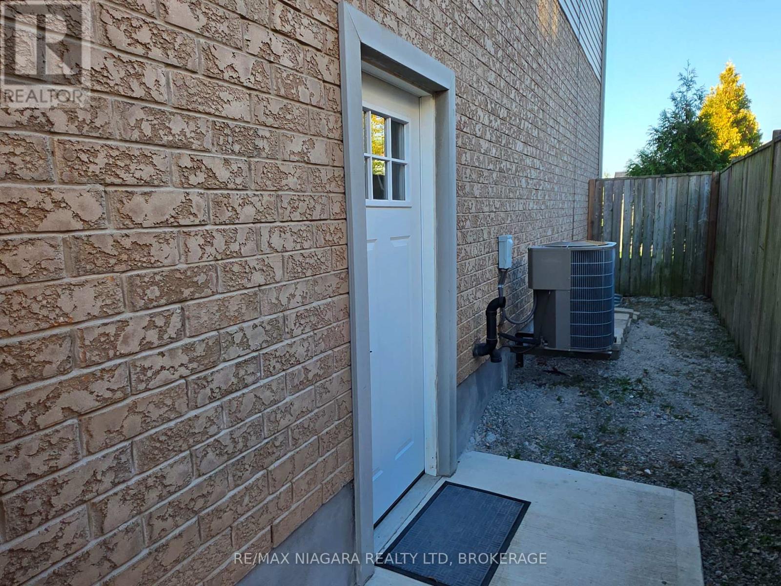 Lower Level - 8383 Heikoop Crescent, Niagara Falls, Ontario  L2H 3J7 - Photo 3 - X13817524