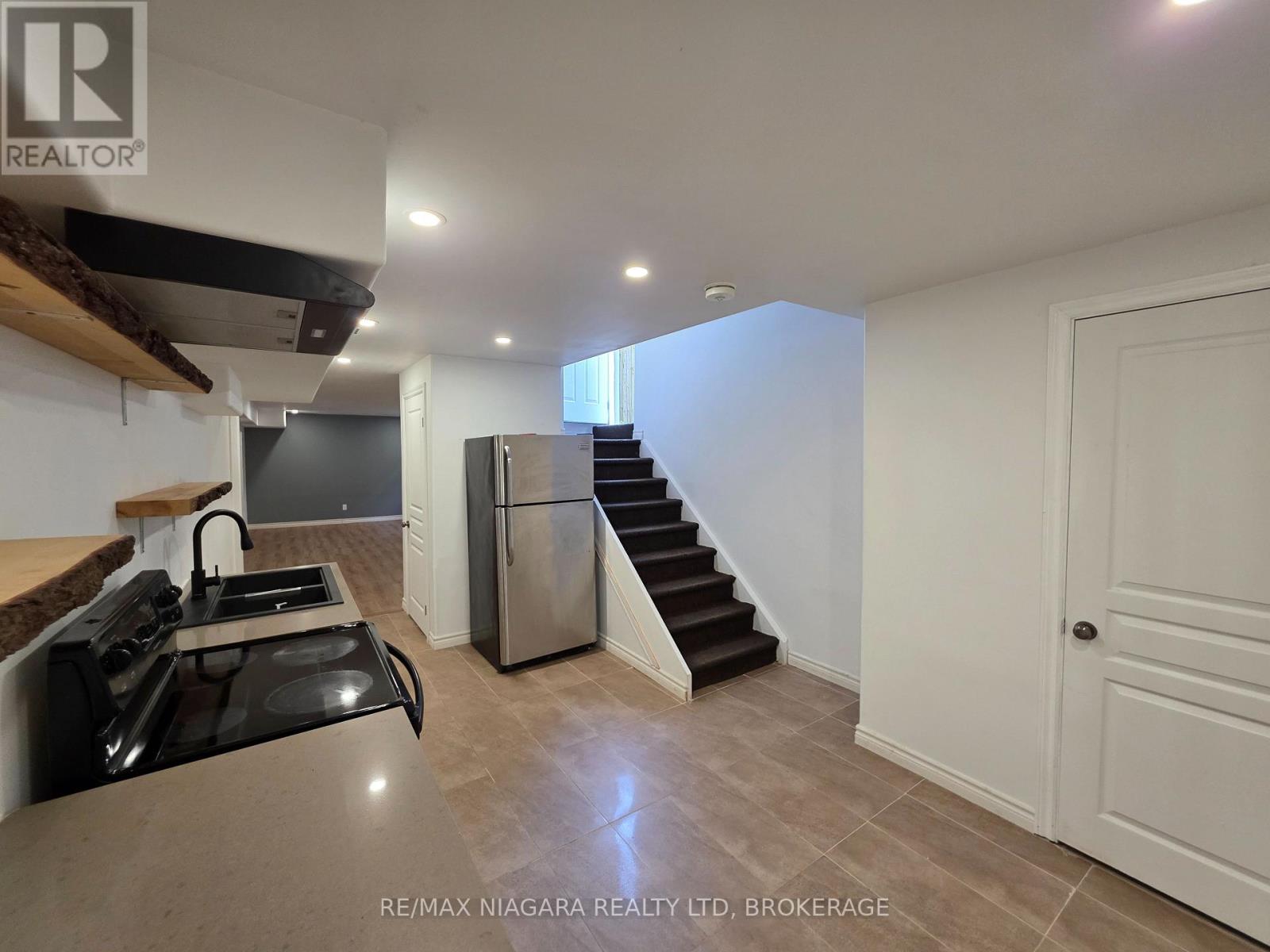 Lower Level - 8383 Heikoop Crescent, Niagara Falls, Ontario  L2H 3J7 - Photo 5 - X13817524