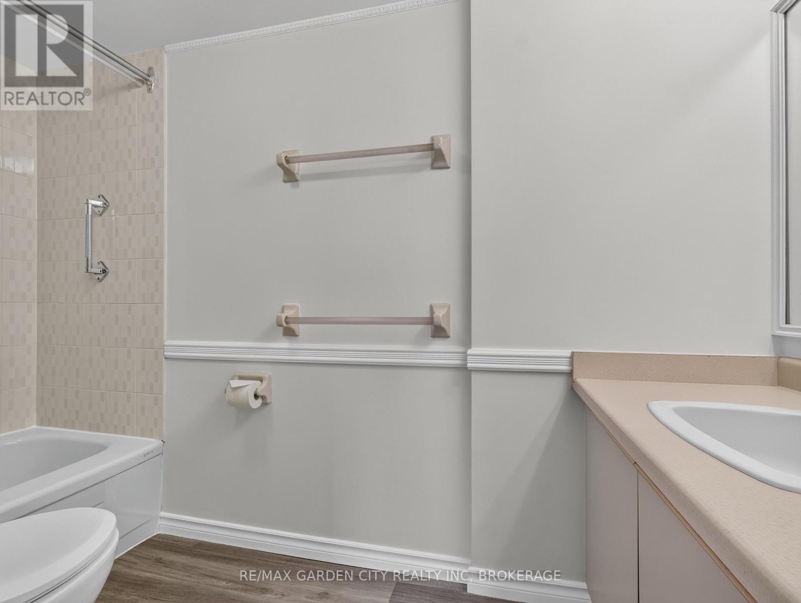 1107 - 7 Gale Crescent, St. Catharines, Ontario  L2R 7M8 - Photo 16 - X13824238