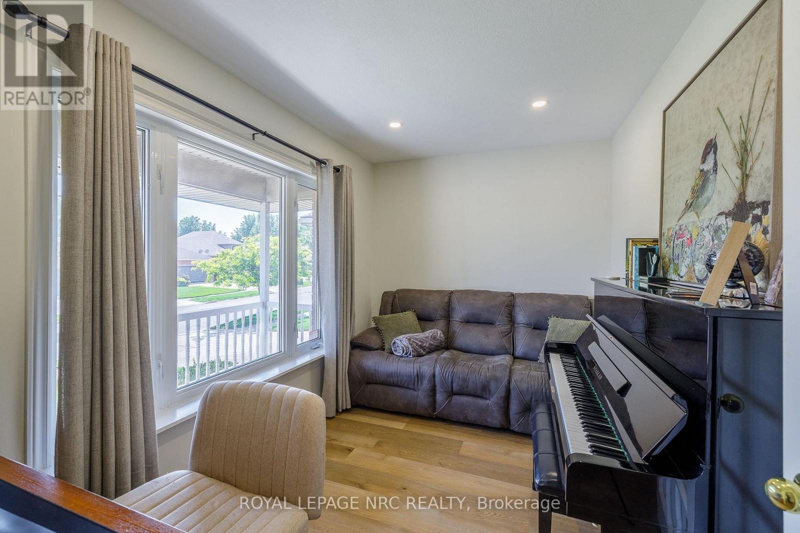 7621 Cameron Court, Niagara Falls, Ontario  L2H 3G9 - Photo 21 - X13826802