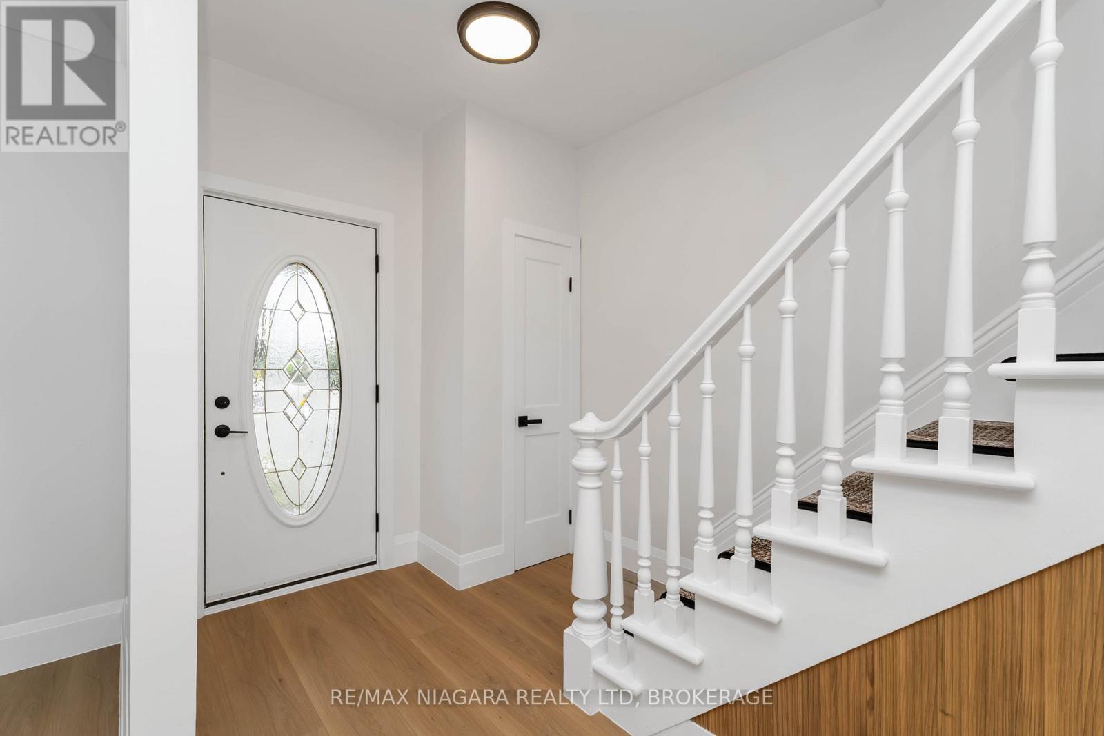 4367 Ontario Street, Lincoln, Ontario  L0R 1B0 - Photo 3 - X13827134