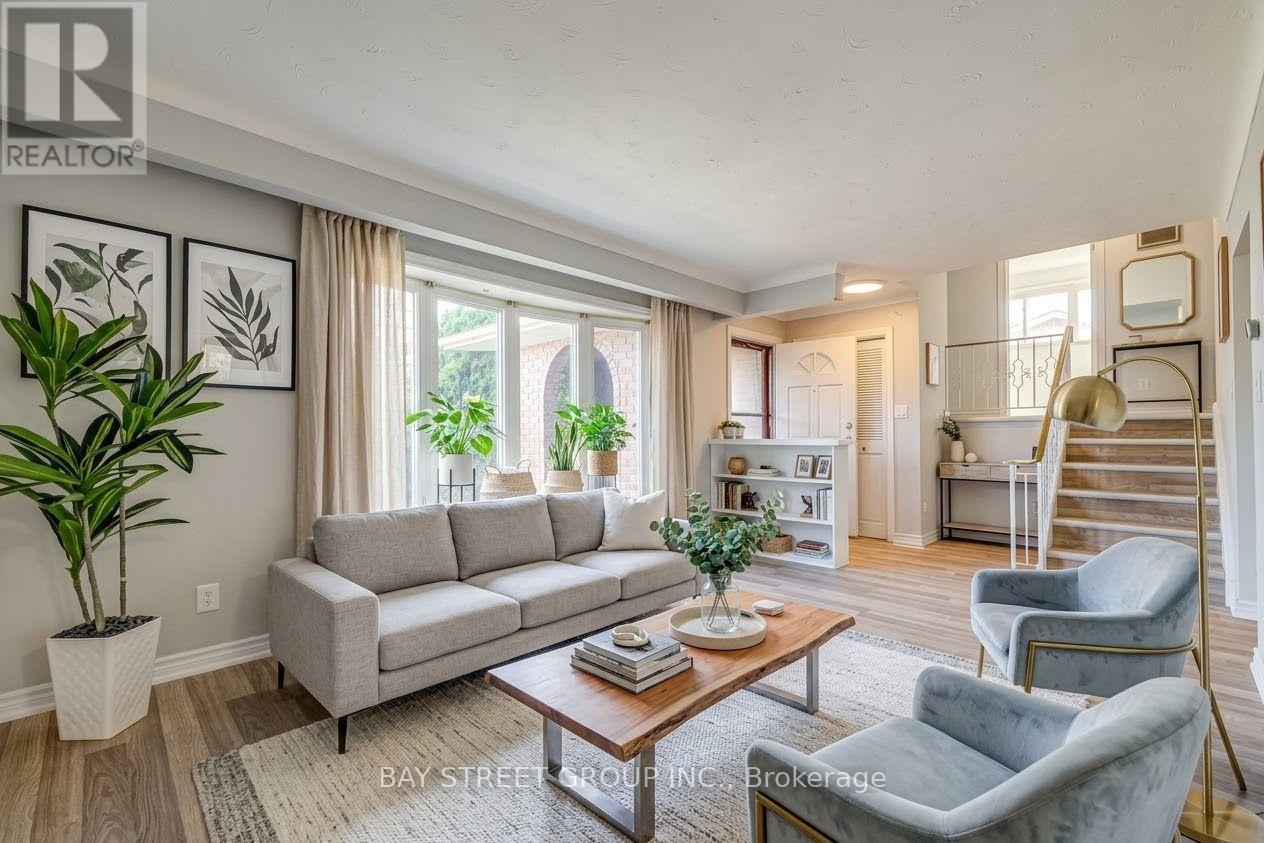 110 St. David's Road, St. Catharines, Ontario  L2T 1P9 - Photo 1 - X13828242