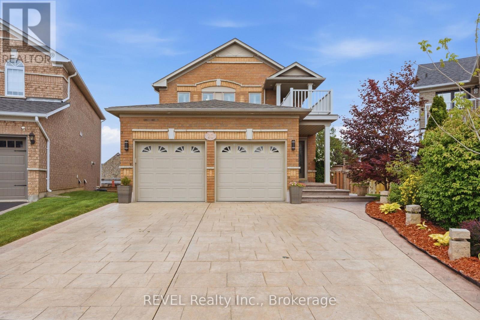 20 Hayloft Court, Brampton, Ontario  L6X 4R7 - Photo 1 - W13828458