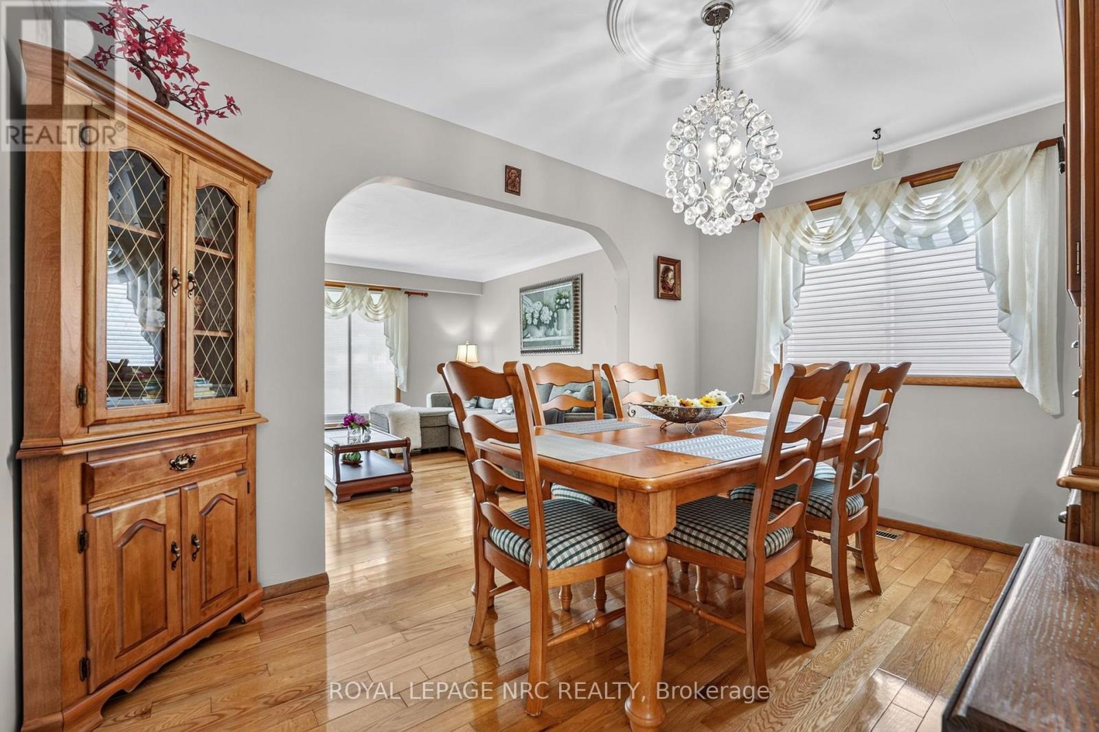 20 Jessica Drive, St. Catharines, Ontario  L2M 6V7 - Photo 10 - X13837036