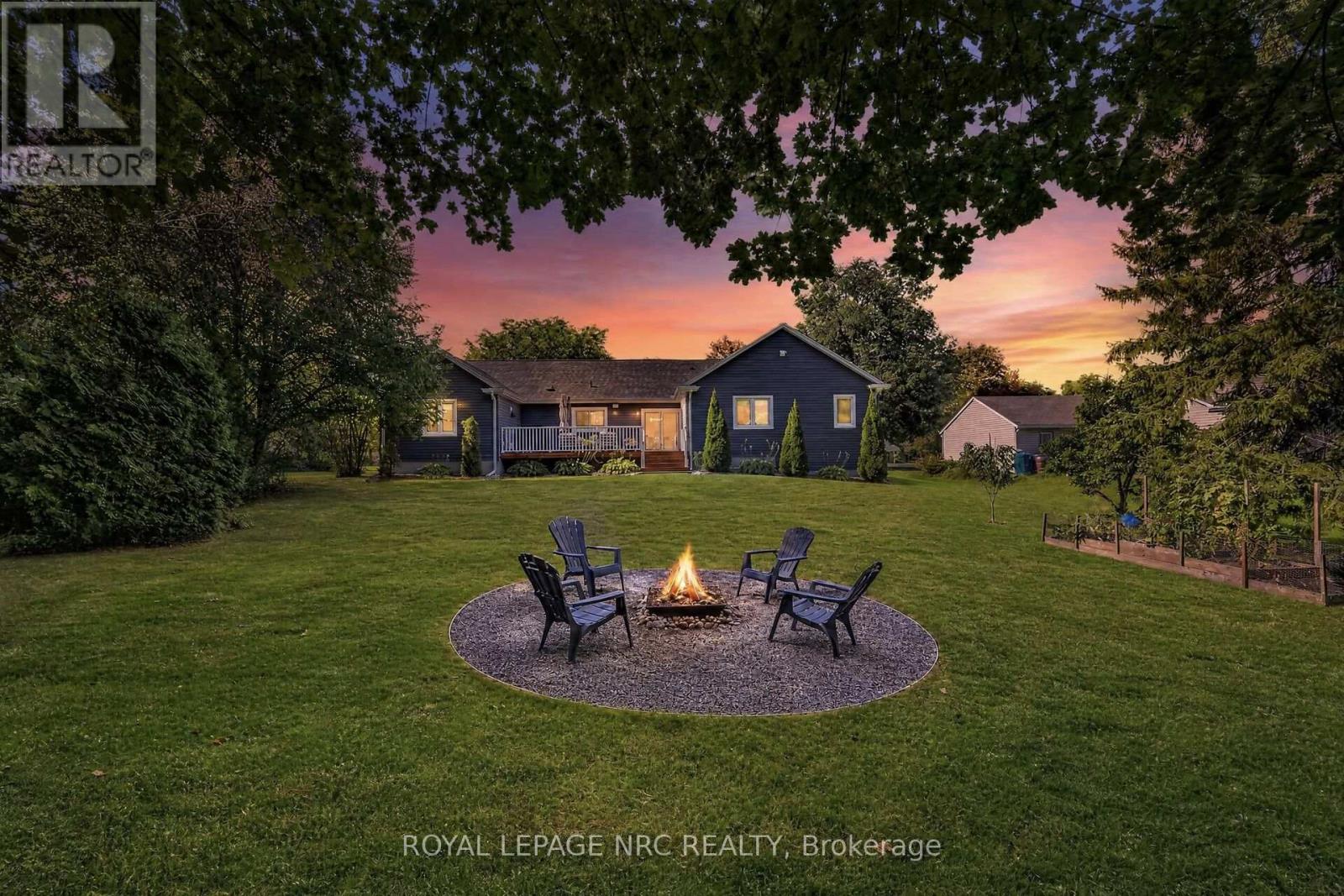 22 Crerar Avenue, Welland, Ontario  L3C 2Z3 - Photo 2 - X13837700