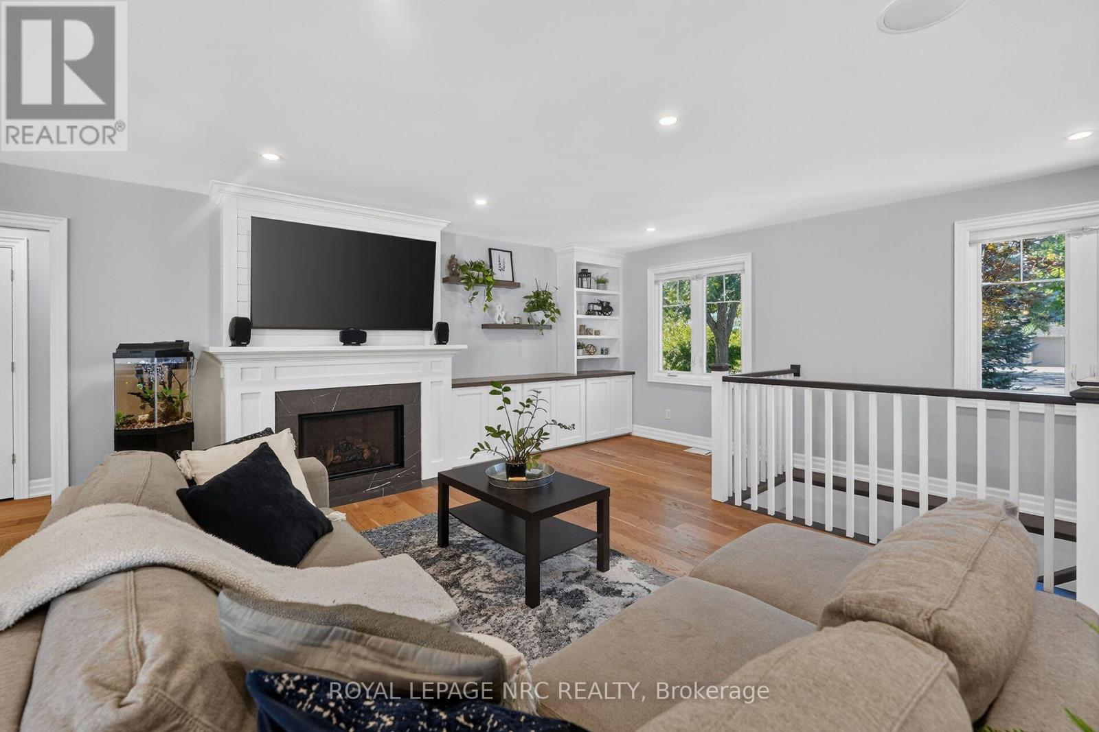 22 Crerar Avenue, Welland, Ontario  L3C 2Z3 - Photo 4 - X13837700