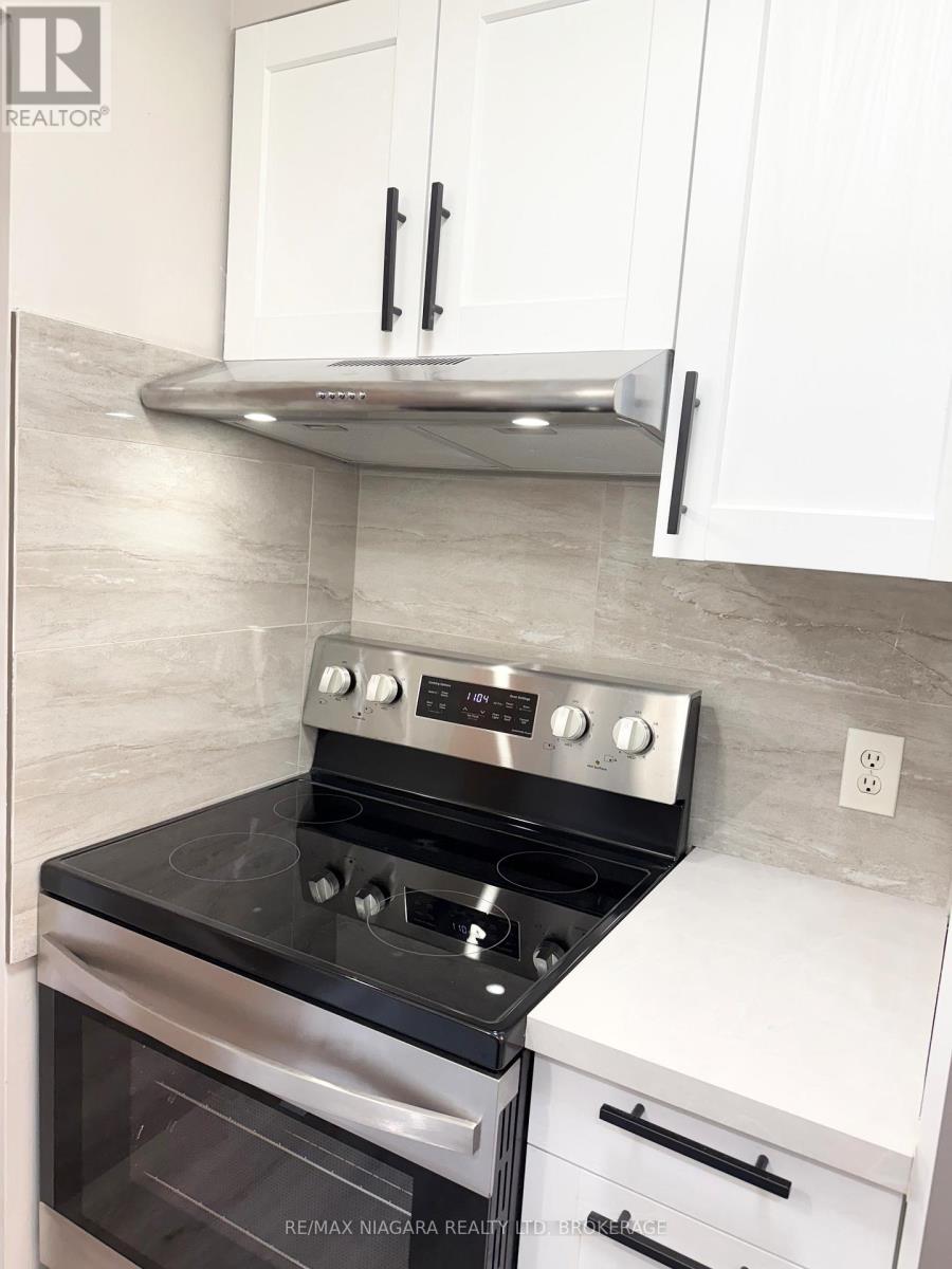 8 - 286 Vine Street, St. Catharines, Ontario  L2M 4T3 - Photo 13 - X13846028