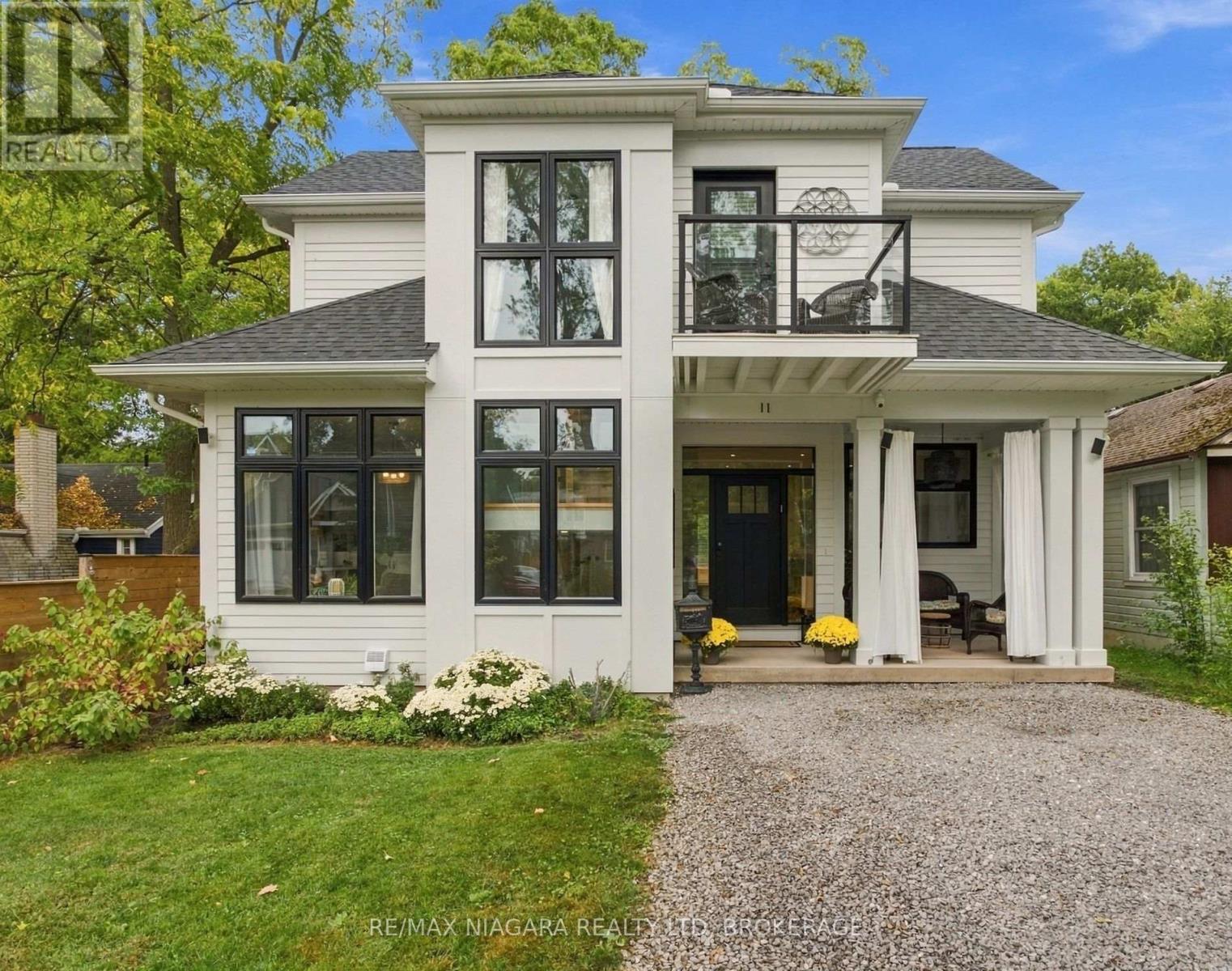 11 Wilberforce Avenue, Niagara-On-The-Lake, Ontario  L0S 1J0 - Photo 1 - X13856862