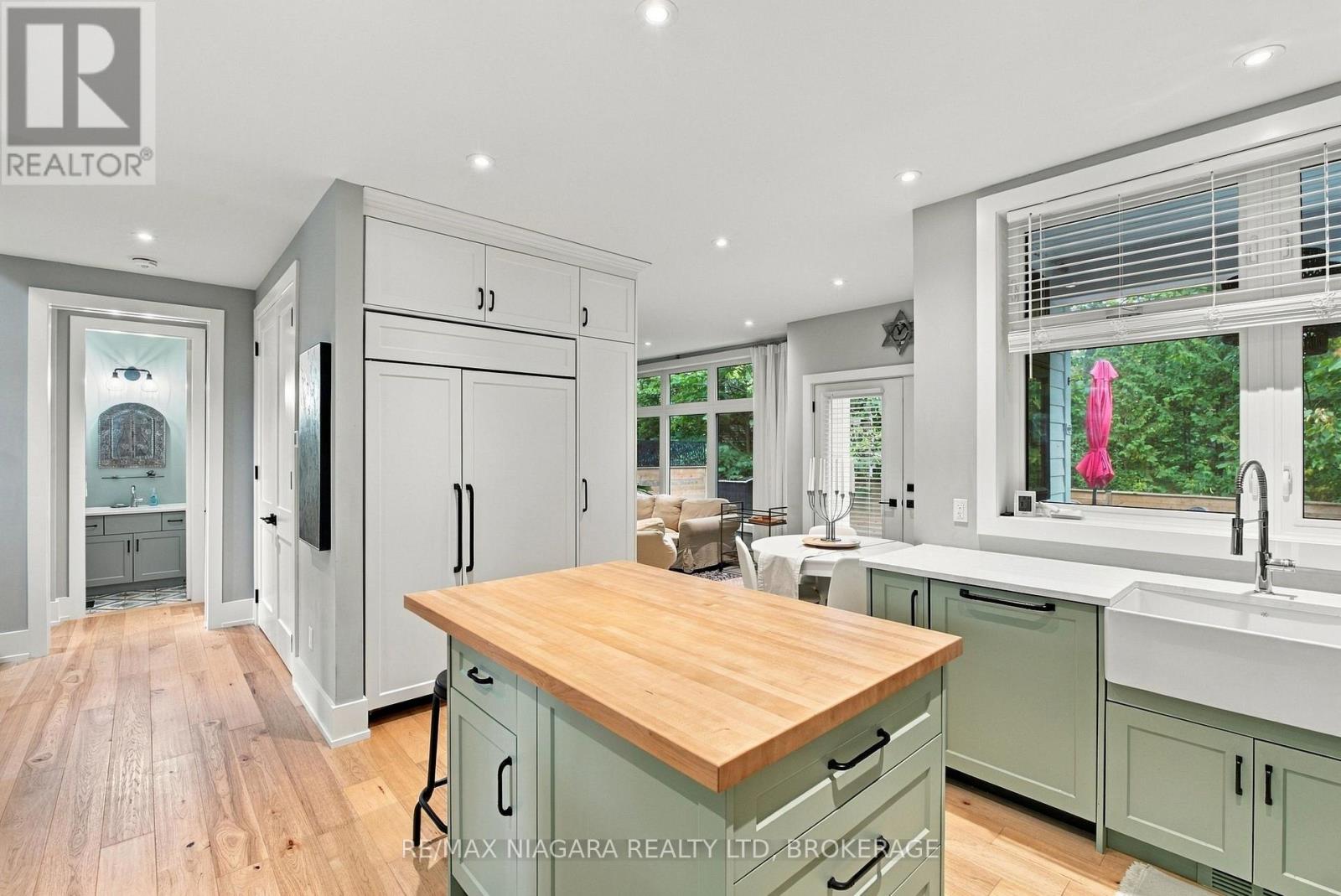 11 Wilberforce Avenue, Niagara-On-The-Lake, Ontario  L0S 1J0 - Photo 15 - X13856862