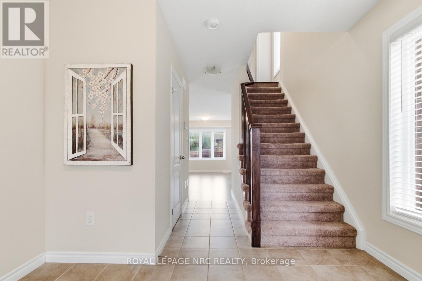 68 Abbott Place, Pelham, Ontario  L3E 0T1 - Photo 7 - X13858964