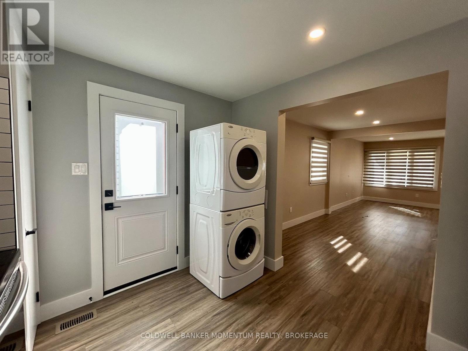 6333 Skinner Street, Niagara Falls, Ontario  L2G 2Y6 - Photo 12 - X13861244