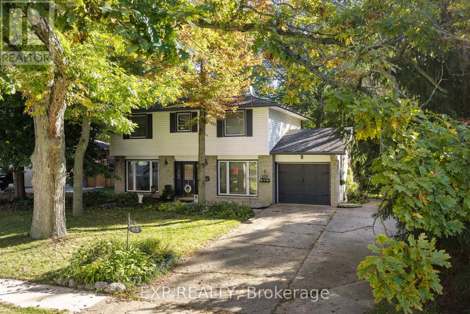 43 Stella Street, Pelham, Ontario  L3E 0T6 - Photo 3 - X13862758