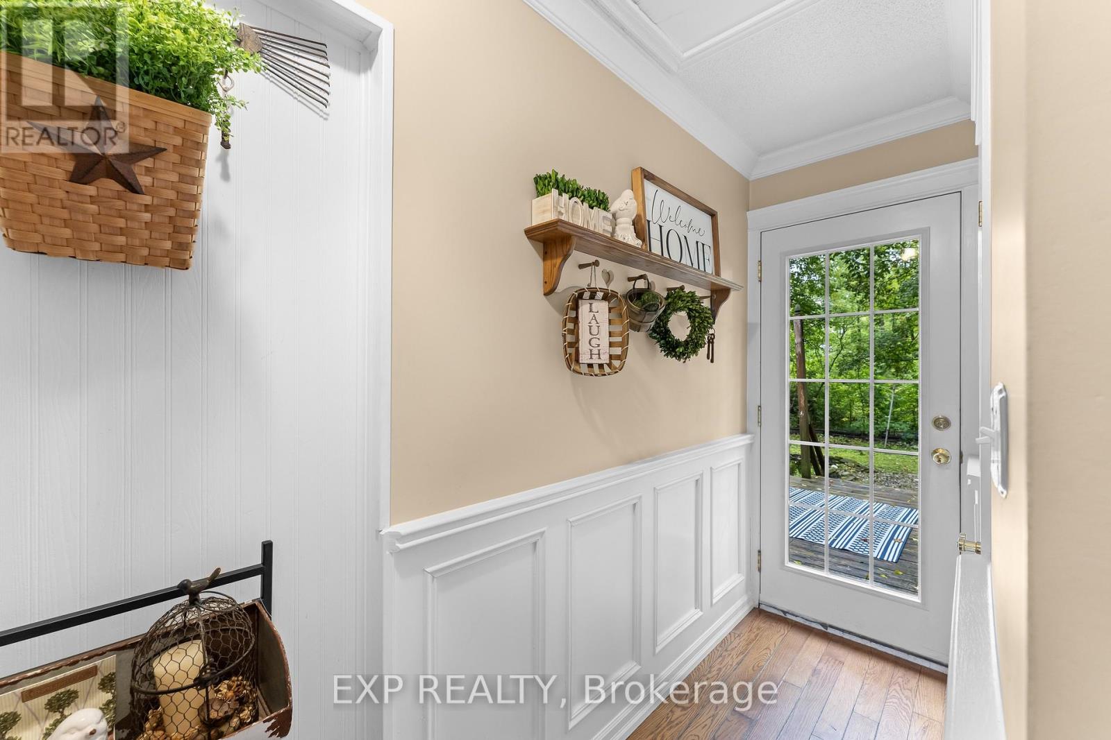 43 Stella Street, Pelham, Ontario  L3E 0T6 - Photo 4 - X13862758