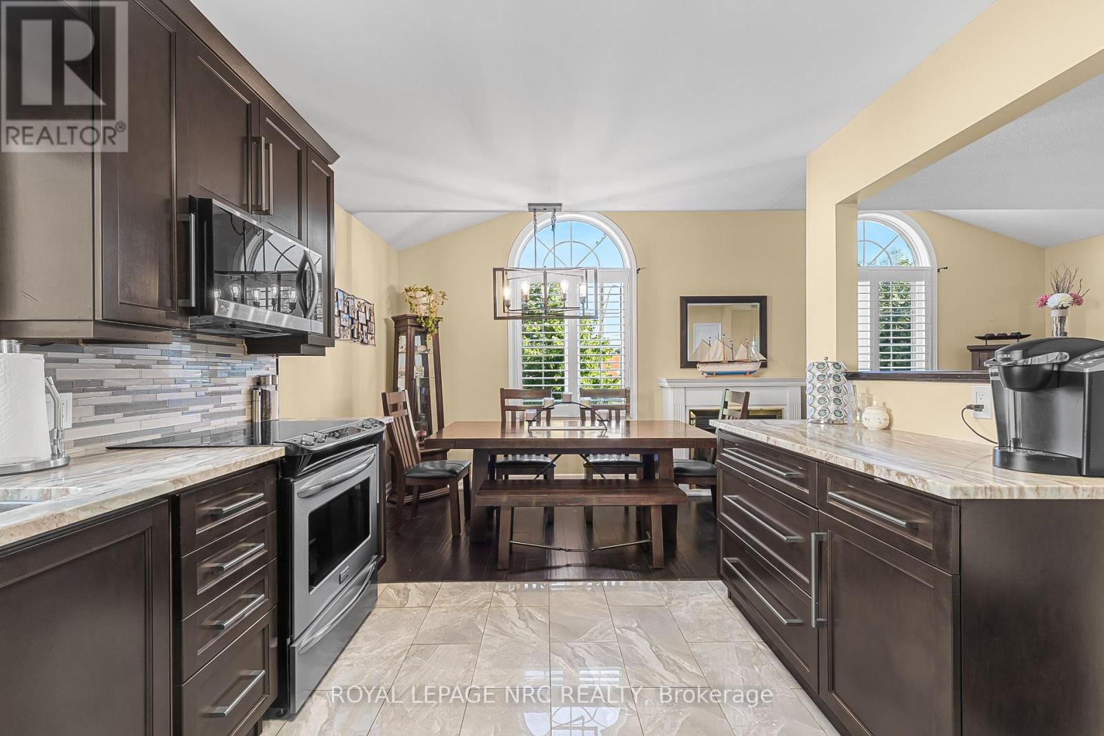 551 Scott Street, St. Catharines, Ontario  L2M 6Y4 - Photo 8 - X13863430