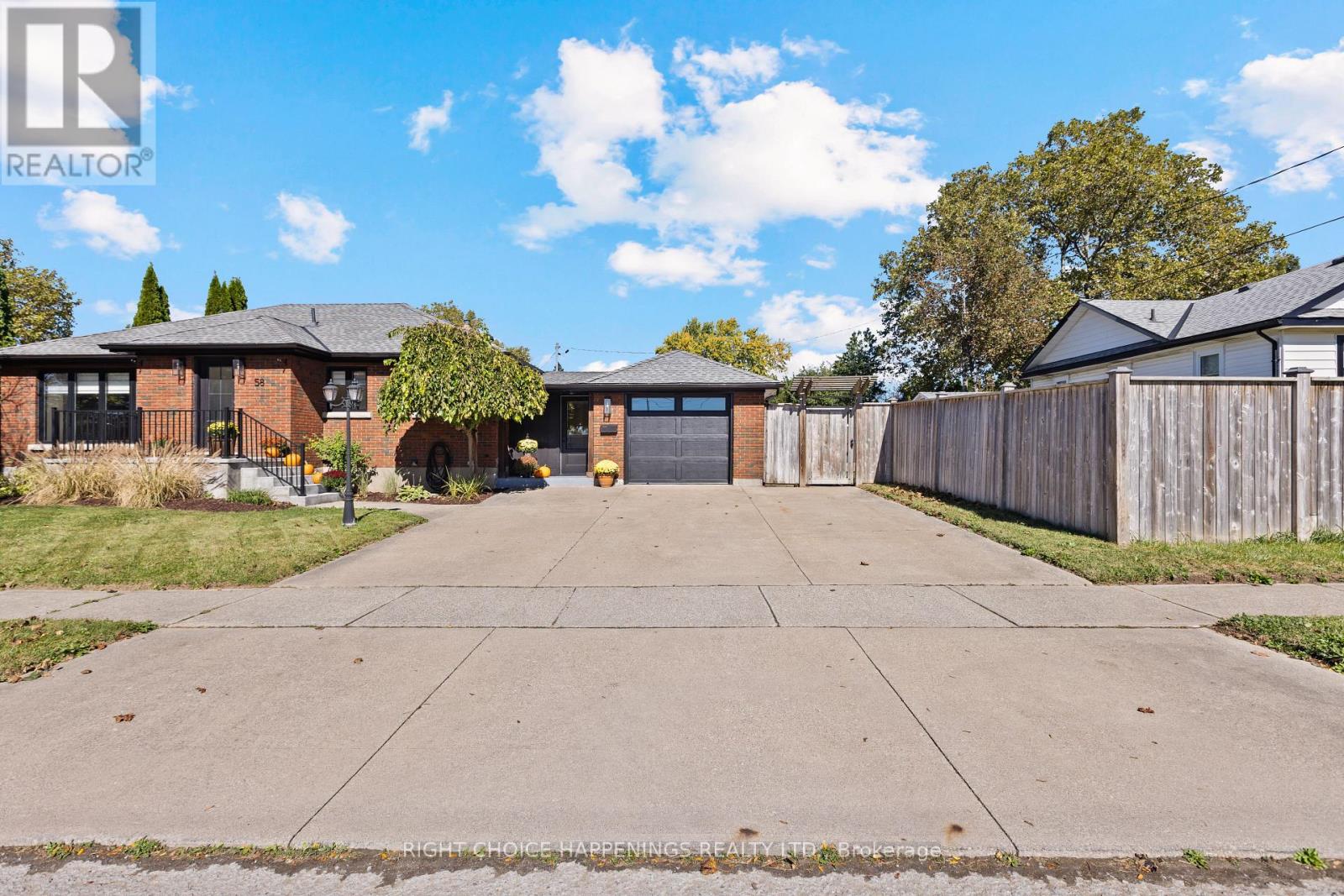 58 Ann Street, Thorold, Ontario  L2V 2J7 - Photo 3 - X13865456