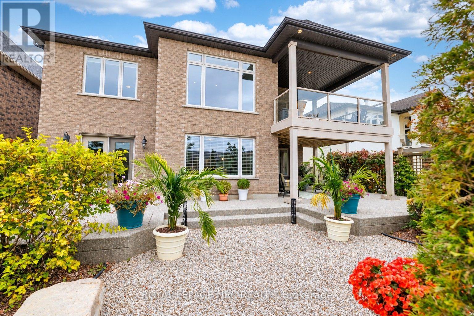 295 Creekside Drive, Welland, Ontario  L3C 0B6 - Photo 3 - X13867646