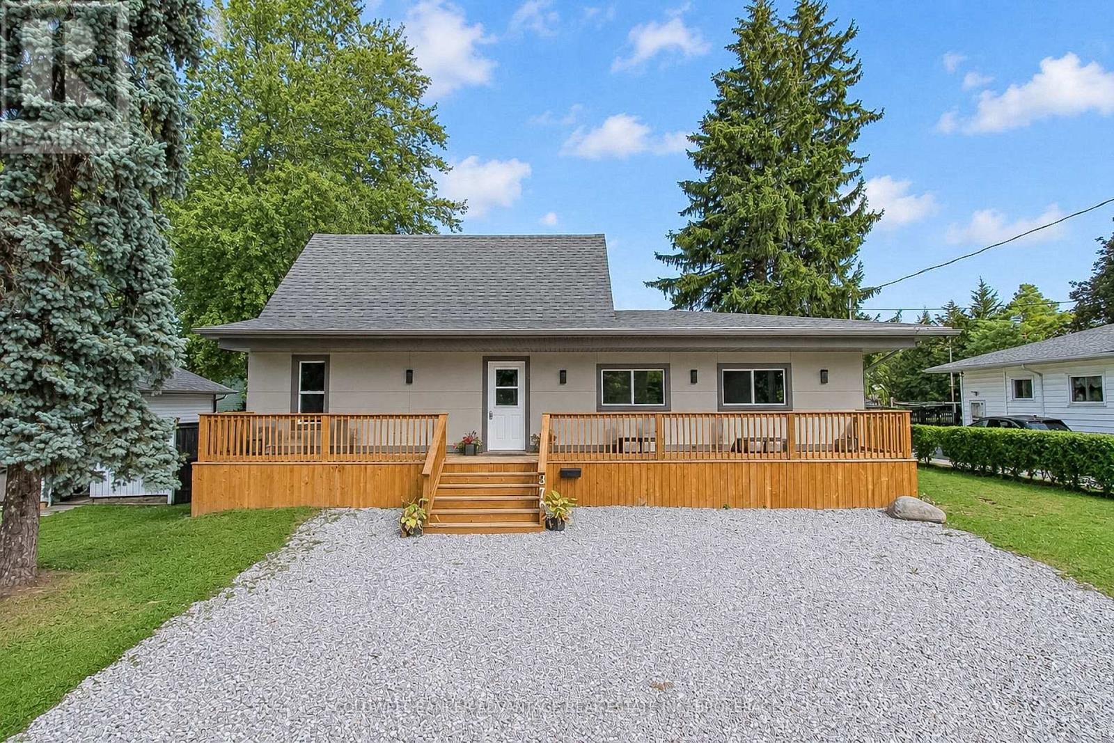 378 Thorold Road, Welland, Ontario  L3C 3W6 - Photo 1 - X13868588
