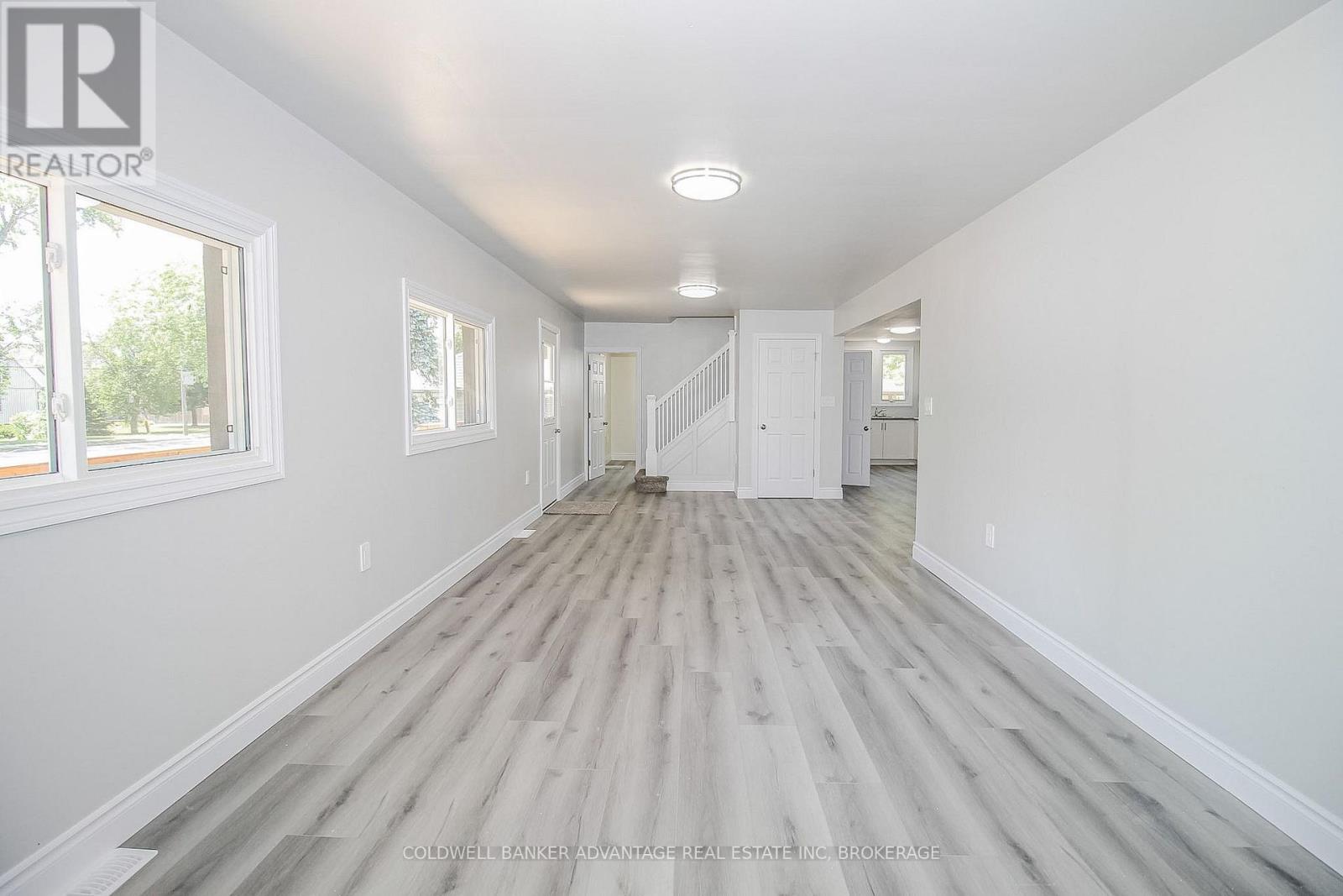 378 Thorold Road, Welland, Ontario  L3C 3W6 - Photo 7 - X13868588