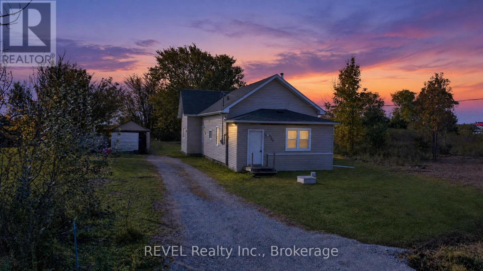 2329 Gilmore Road, Fort Erie, Ontario  L0S 1N0 - Photo 1 - X13872060