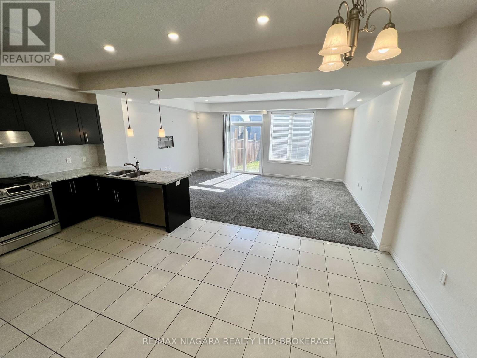 23 Fairgrounds Drive, Hamilton, Ontario  L0R 1C0 - Photo 7 - X13872248