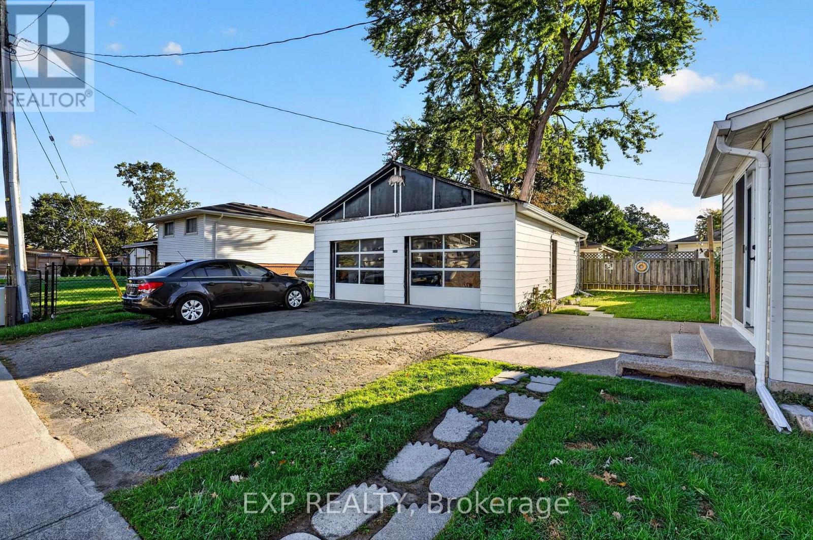 6063 Cadham Street, Niagara Falls, Ontario  L2G 3A2 - Photo 35 - X13876056