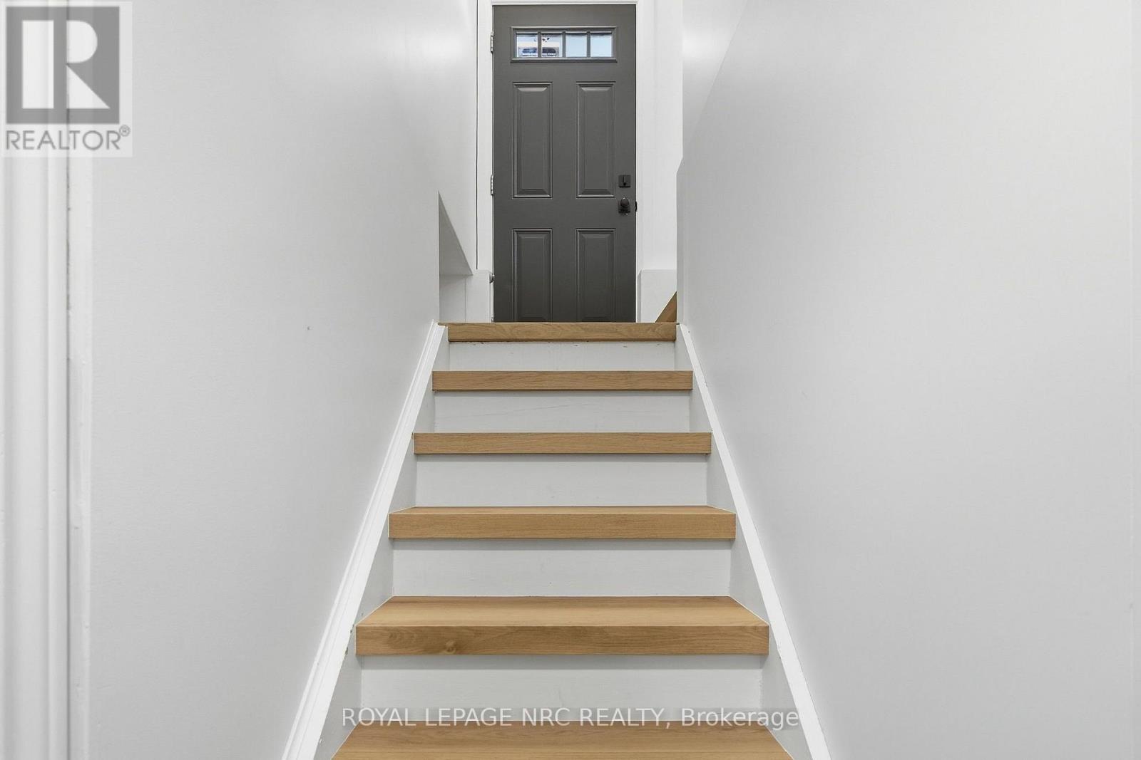 106 Jacobson Avenue, St. Catharines, Ontario  L2T 3A3 - Photo 17 - X13876412