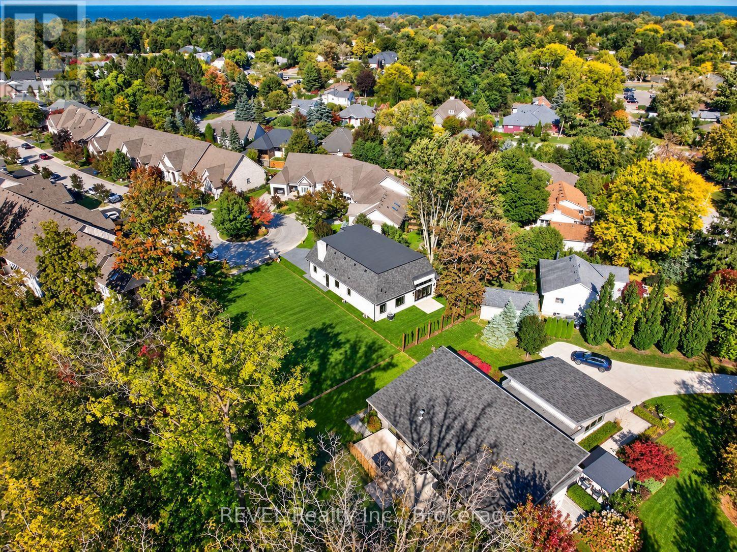 64 Bay Berry Lane, Niagara-On-The-Lake, Ontario  L0S 1J0 - Photo 6 - X13877894