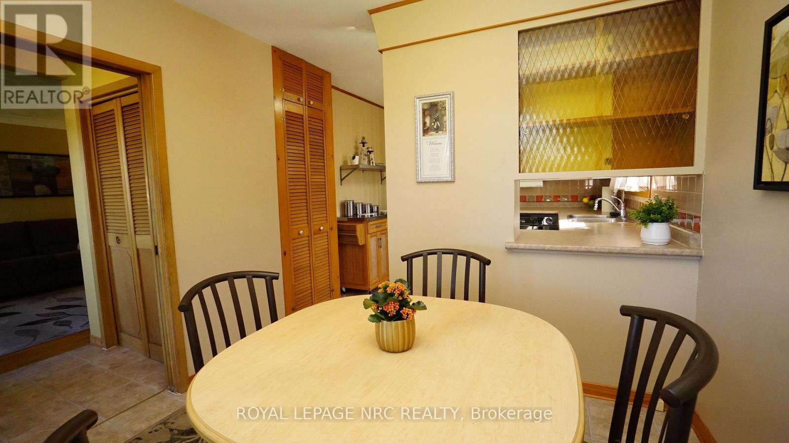 7030 Whitman Avenue, Niagara Falls, Ontario  L2G 5B6 - Photo 12 - X13878914