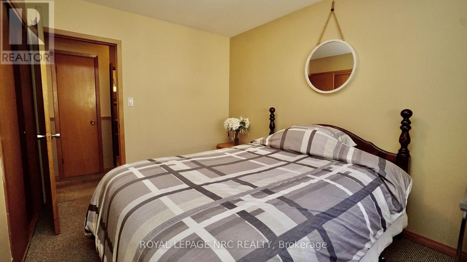 7030 Whitman Avenue, Niagara Falls, Ontario  L2G 5B6 - Photo 20 - X13878914