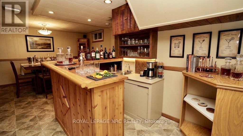 7030 Whitman Avenue, Niagara Falls, Ontario  L2G 5B6 - Photo 31 - X13878914