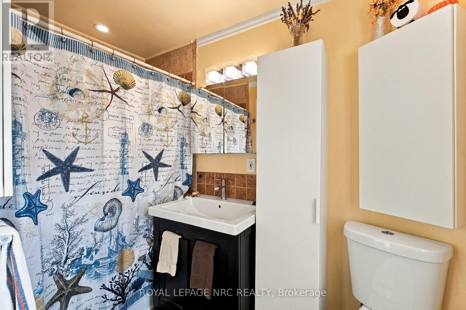 4455 Park Street E, Niagara Falls, Ontario  L2E 2P4 - Photo 15 - X13879664
