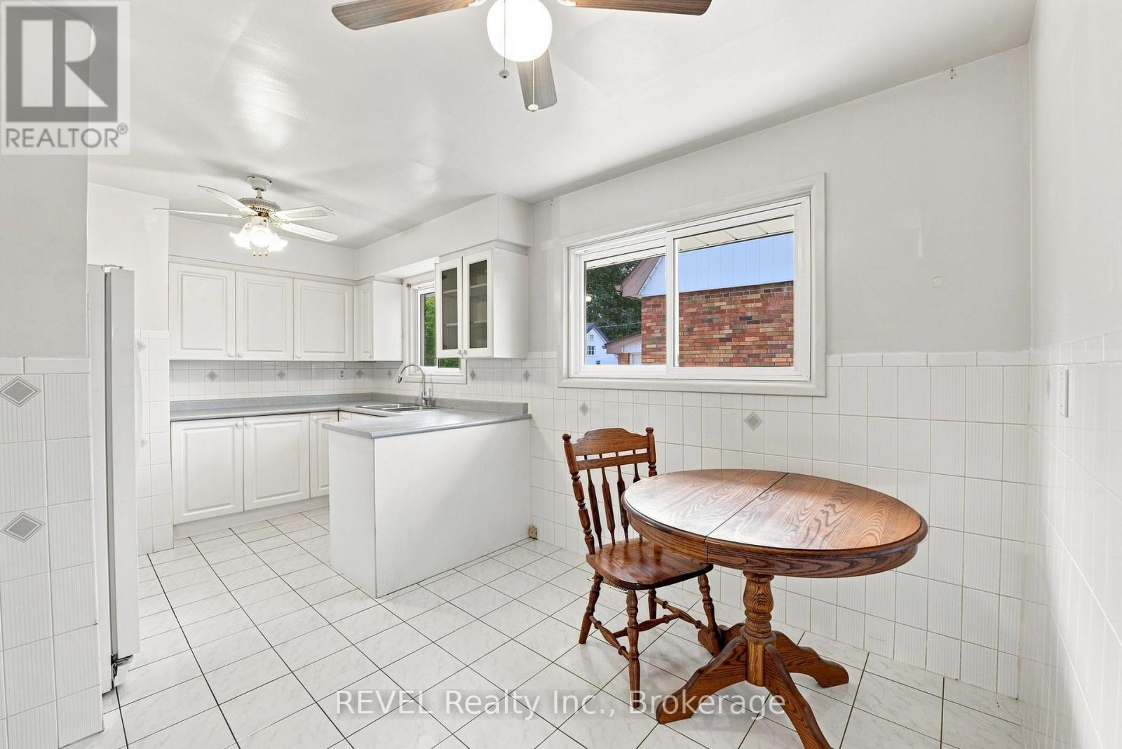 330 Waverly Street, Hamilton, Ontario  L8H 6P9 - Photo 12 - X13880536