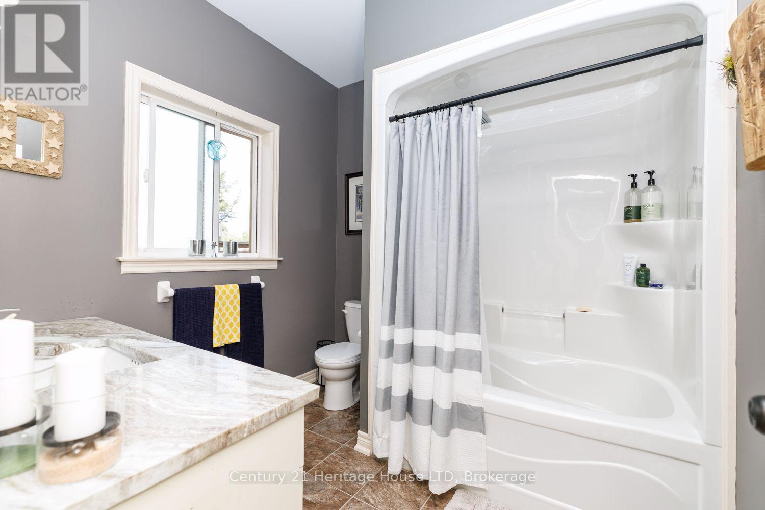 21 Burleigh Road S, Fort Erie, Ontario  L0S 1N0 - Photo 16 - X13880848