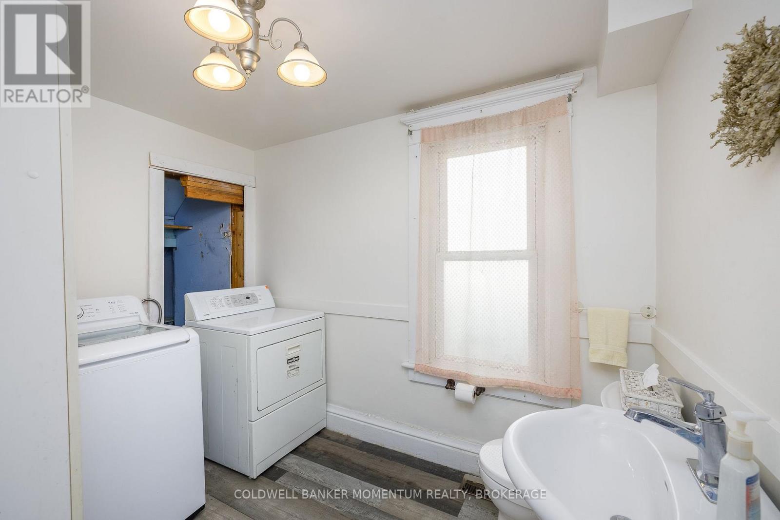 5542 Highland Avenue, Niagara Falls, Ontario  L2G 4W7 - Photo 13 - X13886128