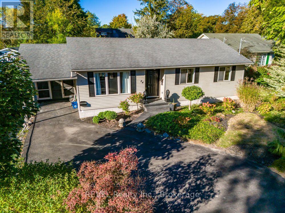 24 Adelaide Street, Fort Erie, Ontario  L2A 5K5 - Photo 1 - X14005350